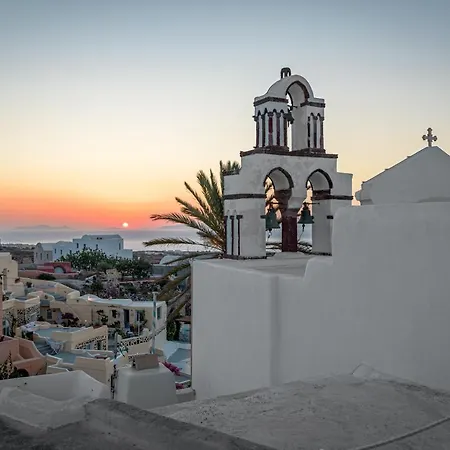 Casa Vicenza - Private House With Jacuzzi And Aegean View Holiday home Foinikia (Santorini)